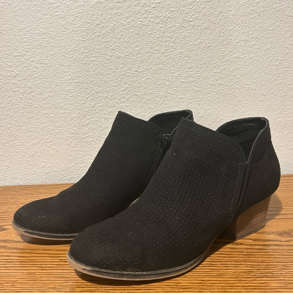 Life Stride Velocity Black Faux Suede Ankle Boots Booties 8M